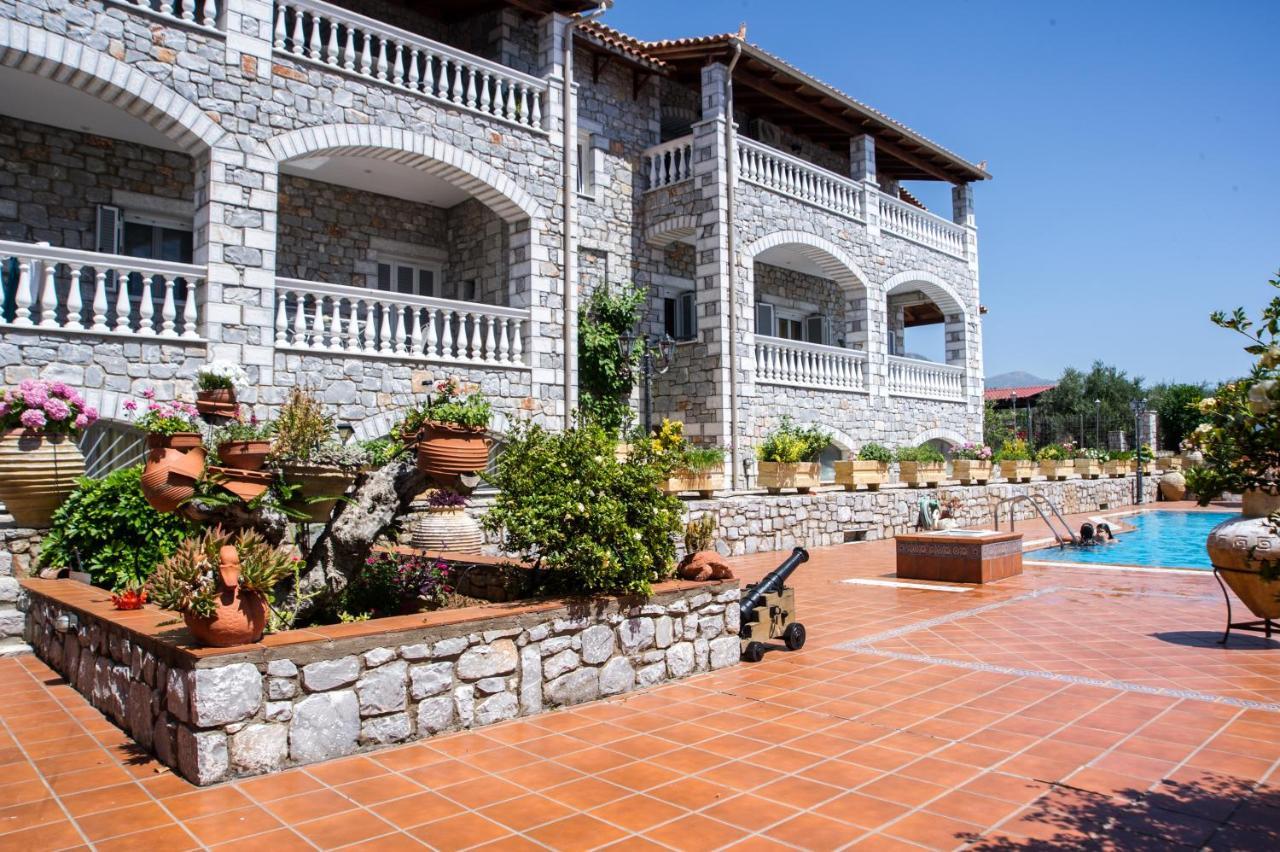 Amalia Apartments Stoúpa المظهر الخارجي الصورة